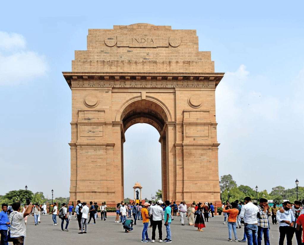10 Secret Hacks to Skyrocket Your Social Media Traffic Overnight! Audience demographics for Delhi NCR social media strategy